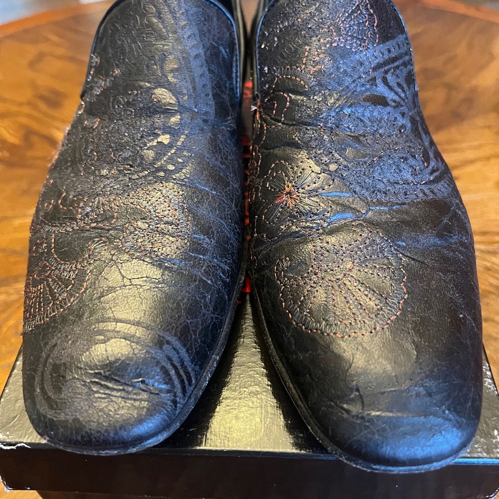 Men’s Black Loafer